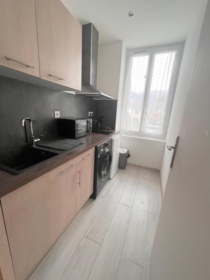 Delille Pere Et Fils Apartman Albertville Kültér fotó