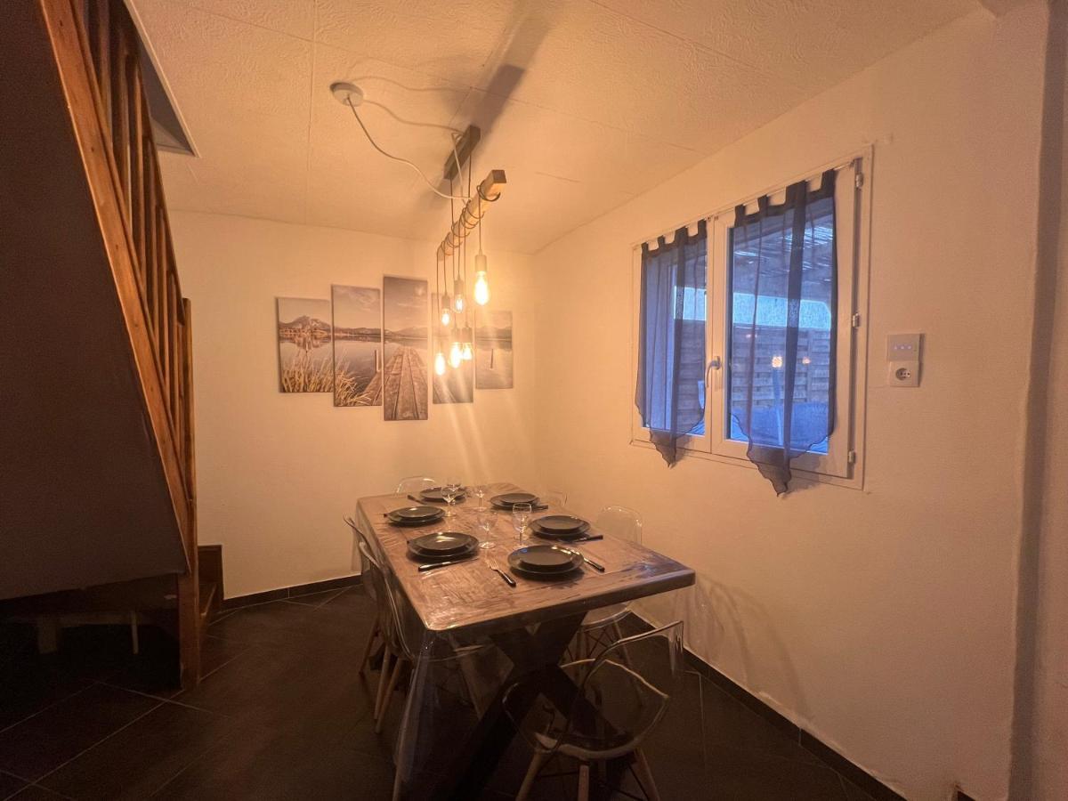 Delille Pere Et Fils Apartman Albertville Kültér fotó